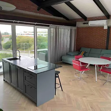Casa Albuerne Holiday home *